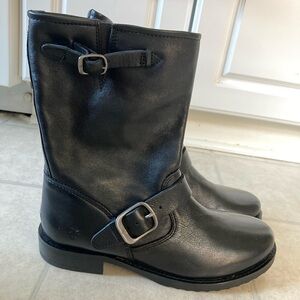 WOMENS FRYE VERONICA LEATHER BOOTS Black SZ 8.5 NWOT